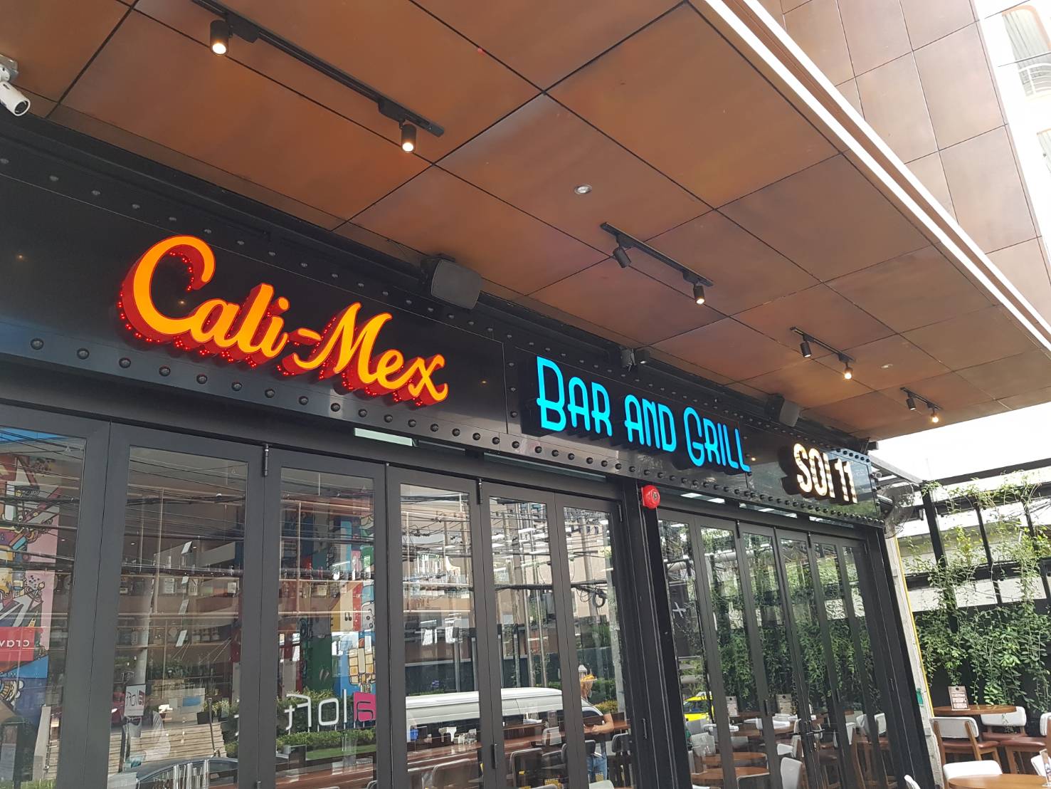 Cali-Mex Bar and Grill